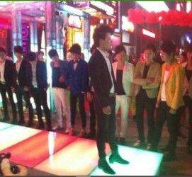 滦南深圳夜总会伴游模特雇用(深圳KTV模特雇用)