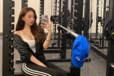 滦南我是一名瑜伽锻练外加兼职模特(我是一名瑜伽锻练外加兼职模特小说)