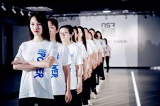 滦南南京少儿模特兼职(南京潮童星少儿模特培训地址)