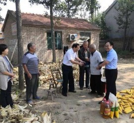 滦南关于宋叔带老伴游中国的信息
