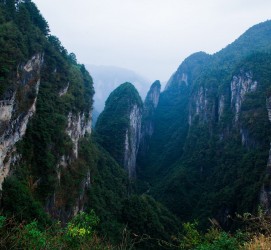 滦南伴游中国带你去湘西(湘西跟团旅游)