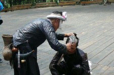 滦南欲带老伴游遍中国(带着老伴去旅游)