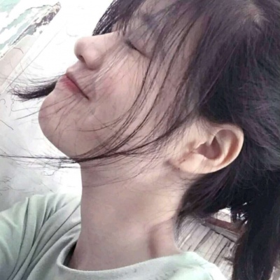 滦南伴游女生烟雨蒙蒙的资料