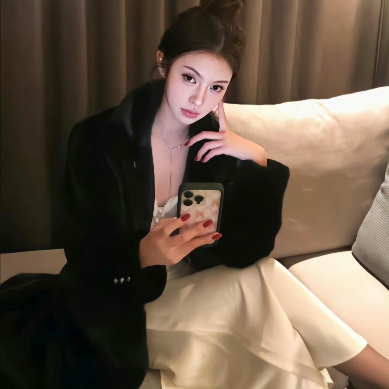 滦南伴游女生周语言的资料