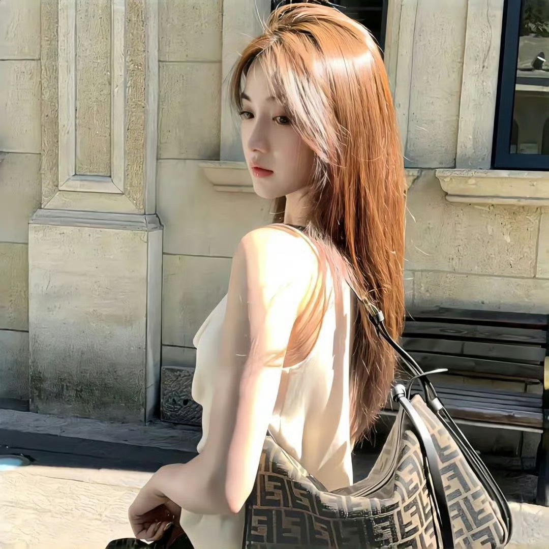 滦南伴游女生夏夏的资料