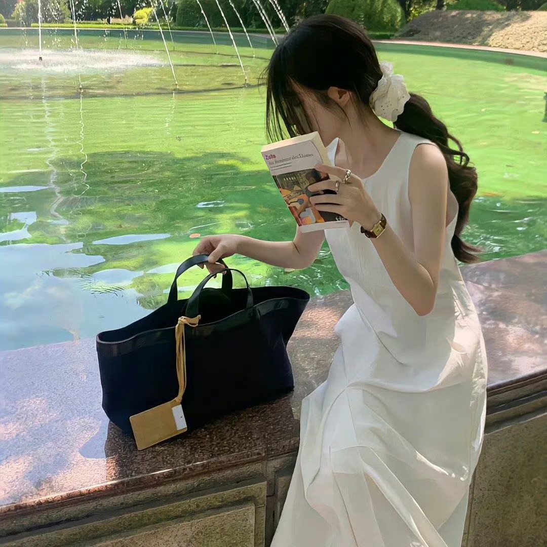 滦南艺术伴游女生 | 芮美的资料