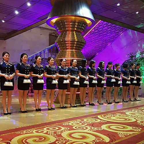 中国夜场伴游招聘(夜场小姐招聘)